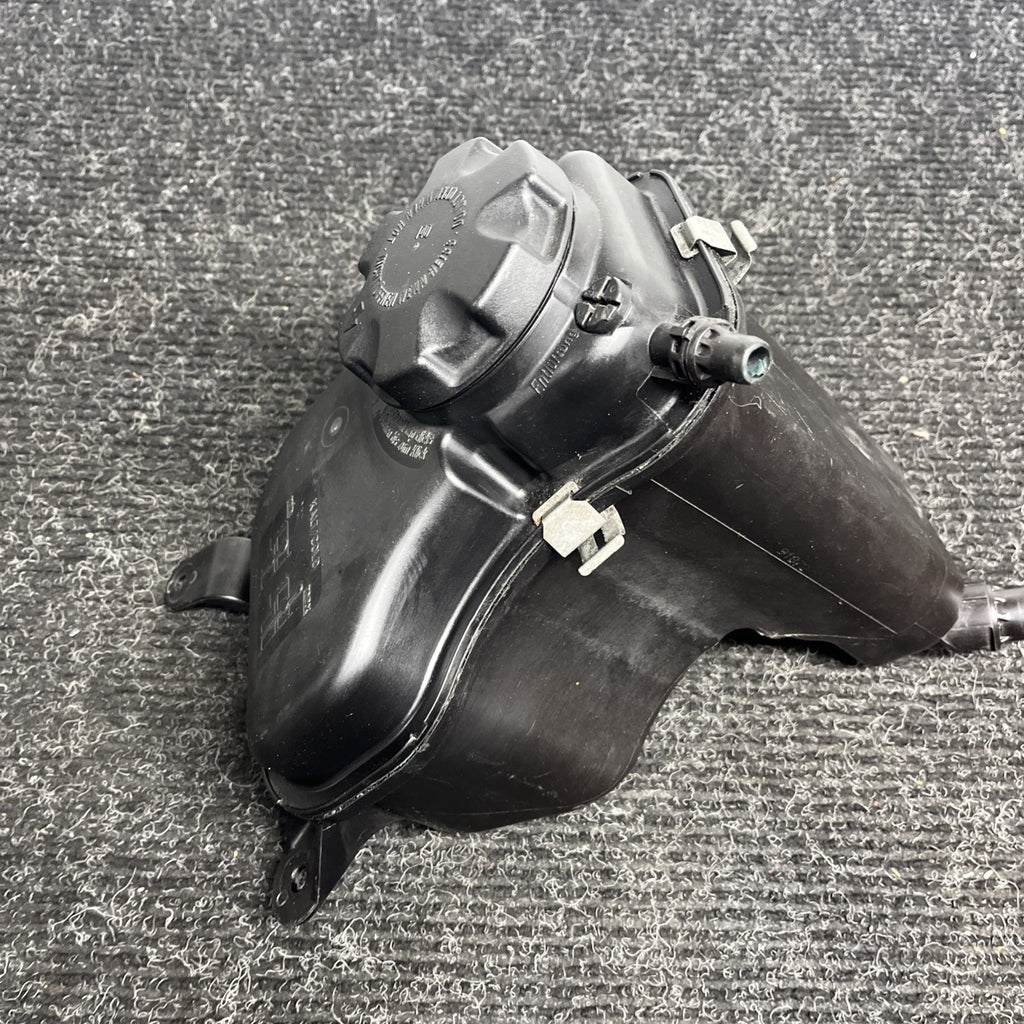 ☑️ 06-13 BMW E82 E88 E90 E92 E93 Radiator Expansion Tank Coolant Reservoir OEM