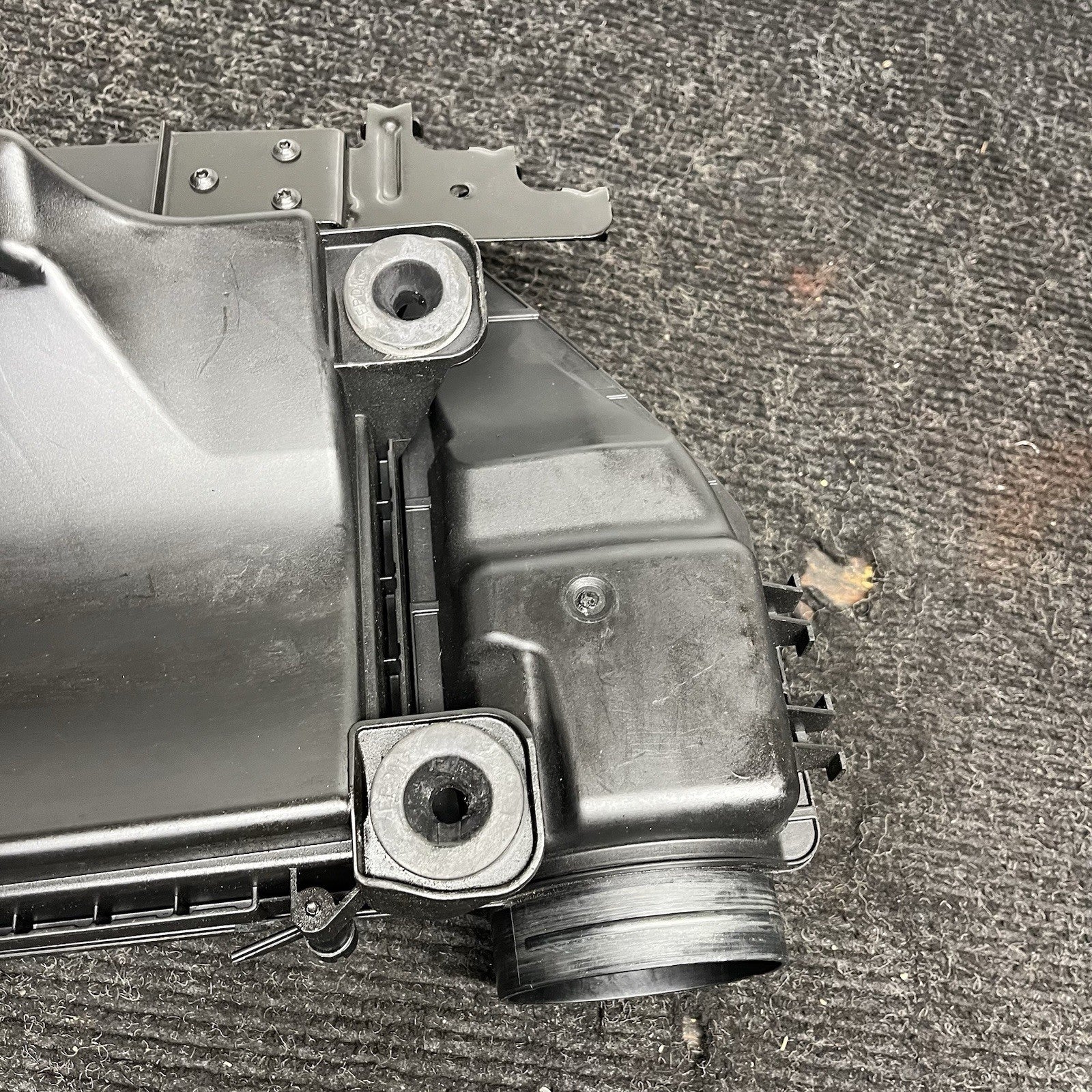 ☑️ 2012-2019 BMW X5 3.0L Engine Air Cleaner Filter Intake Box 7583713 OEM
