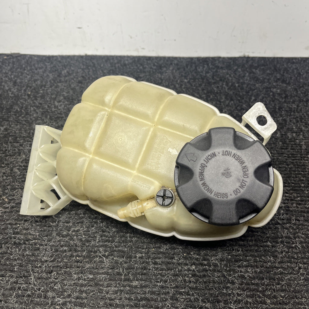 ☑️ Expansion Tank/Coolant Reservoir 17137642160 For 12-18 BMW 335i xDrive 435i