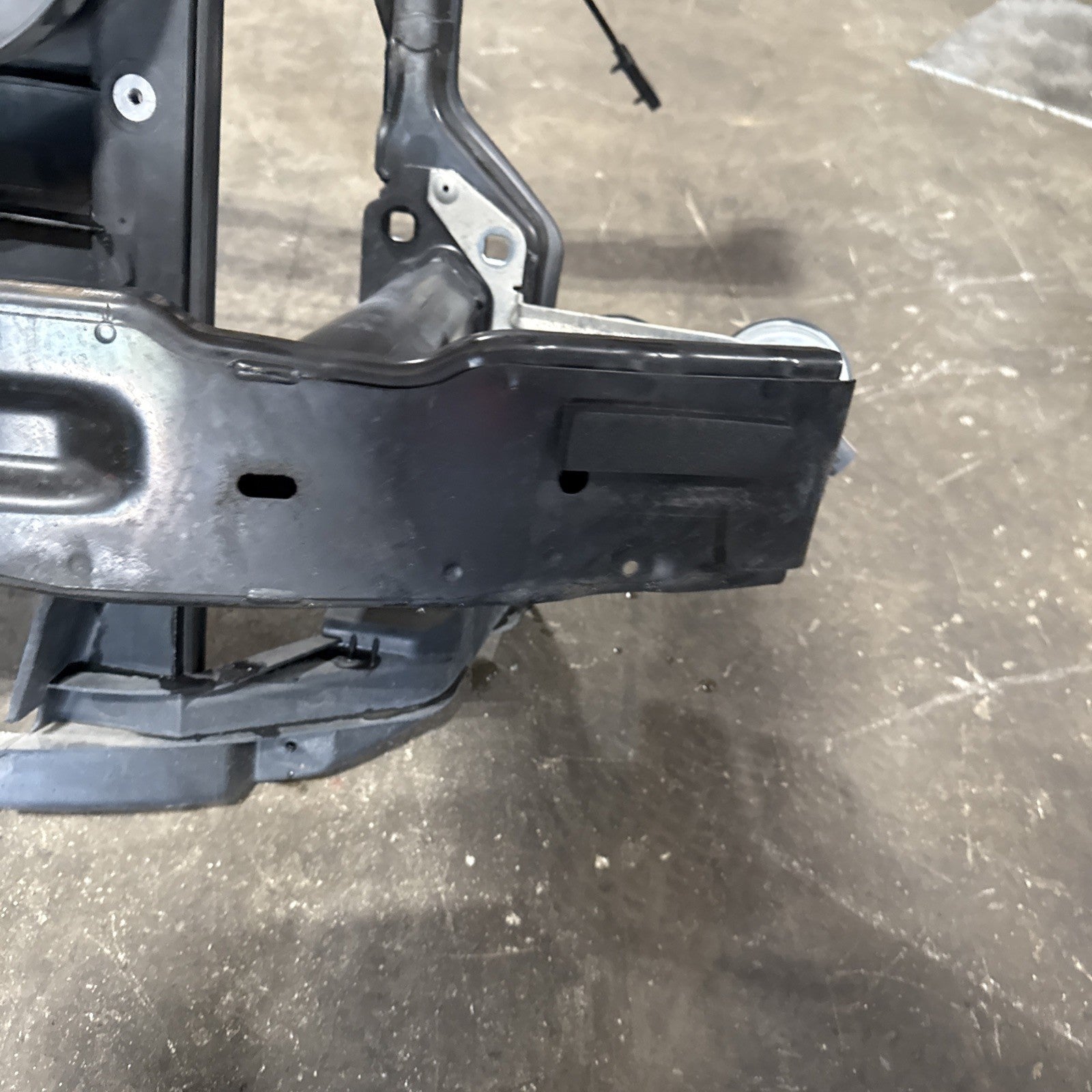☑️ Front Core Radiator Support OEM BMW E82 E88 135i 128i W/ REINFORCEMENT BAR
