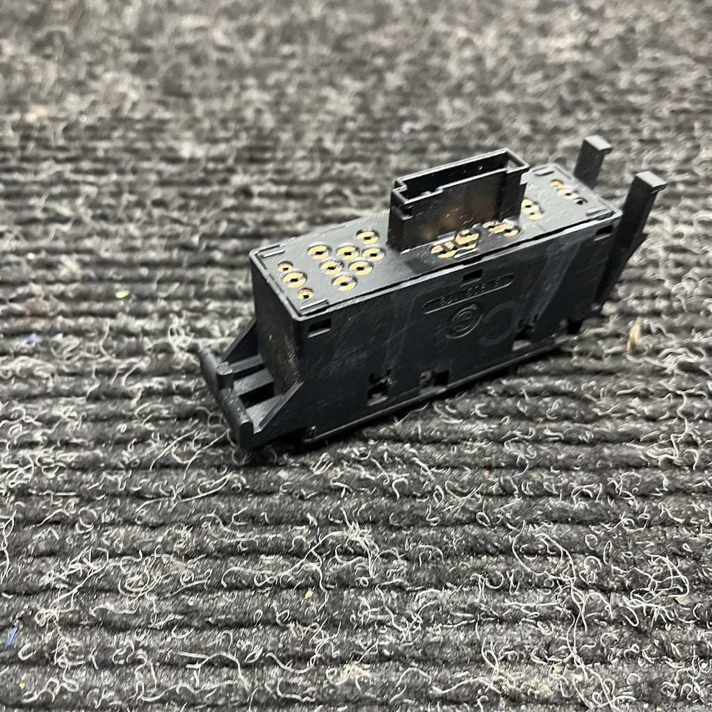 ☑️ BMW E46 330 325 323 PASSENGER WINDOW CONTROL SWITCH 6902178