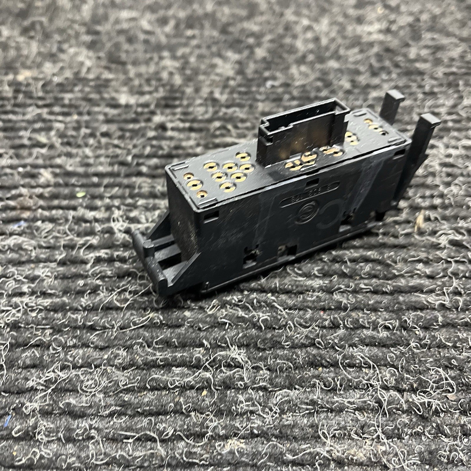 ☑️ BMW E46 330 325 323 PASSENGER WINDOW CONTROL SWITCH 6902178