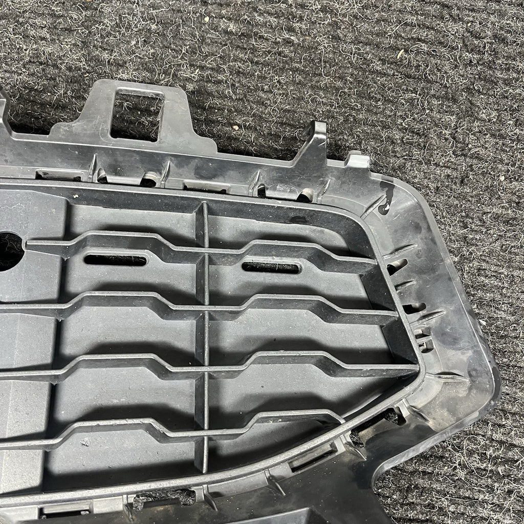 ☑️ Oem Bmw 4 Series F32 F36 Front Bumper Inner Grill Cover Right Side 8054550