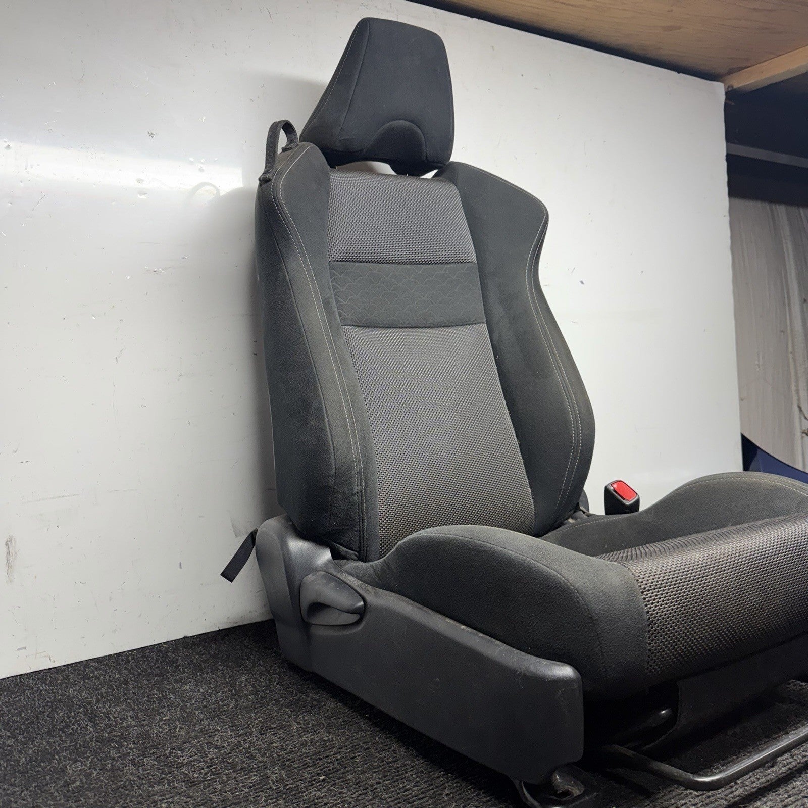 ☑️ 2017-2020 Toyota 86 Front Right Passenger Seat Su003-06563 Black Cloth