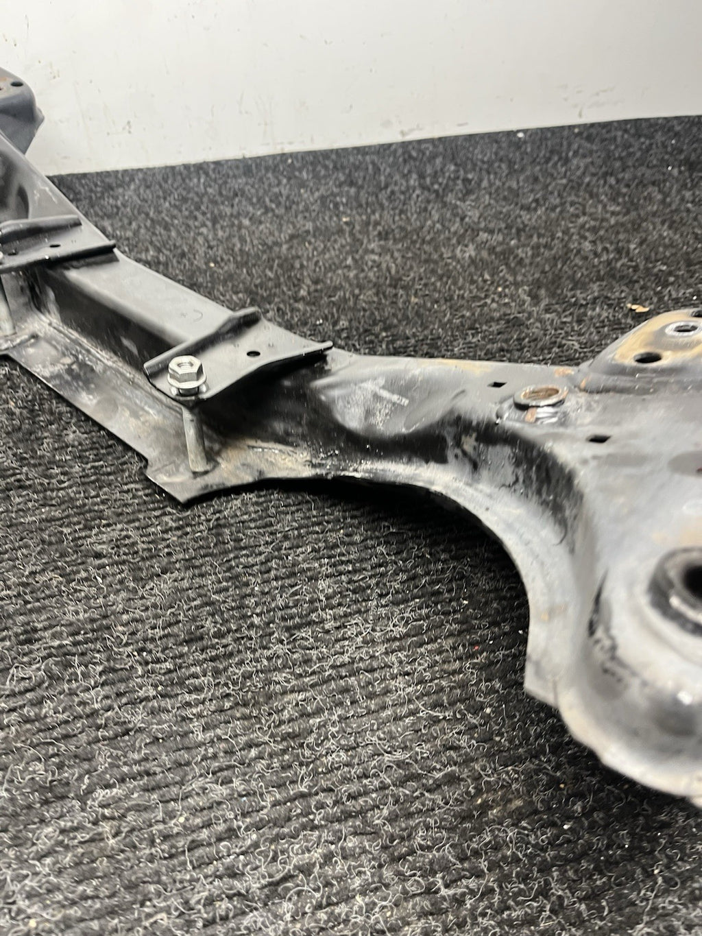 ☑️ BMW E46 325I 330I 325CI 330CI M3 FRONT CROSSMEMBER CRADLE SUBFRAME 2121644