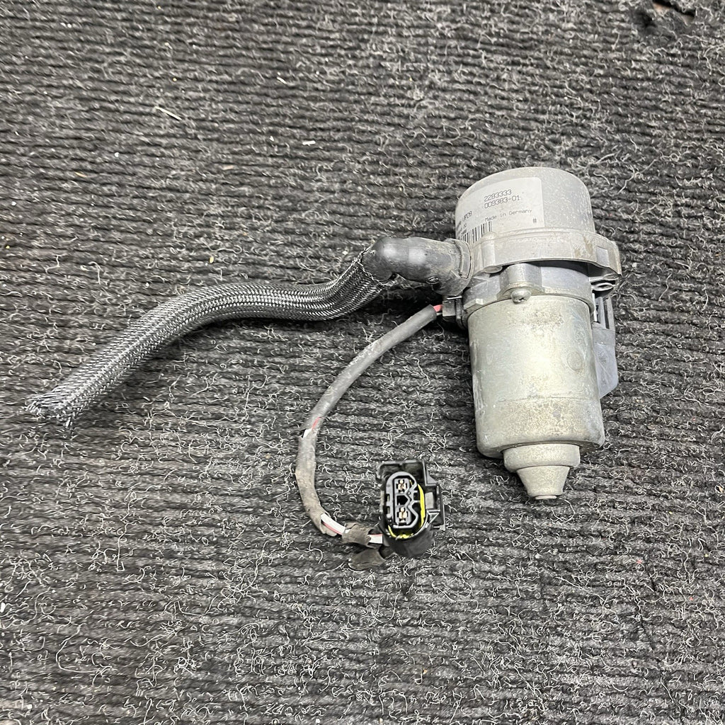 ☑️ 08-13 OEM BMW E90 E92 E93 M3 Engine S65 Brake Booster Vacuum Pump