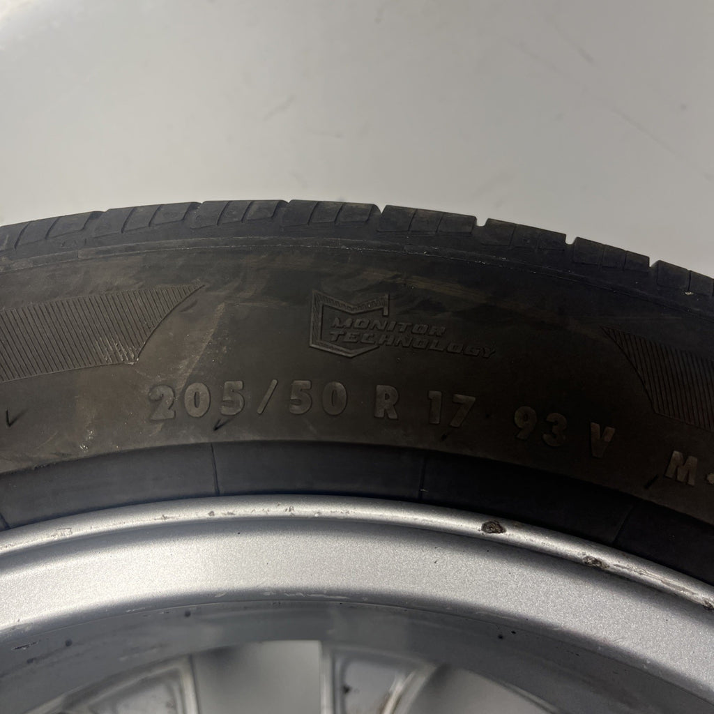 ☑️ Bmw E46 330 328 325 Oem Rim Factory Wheel 17" X 7" 10 Spoke Scuffs 6757042