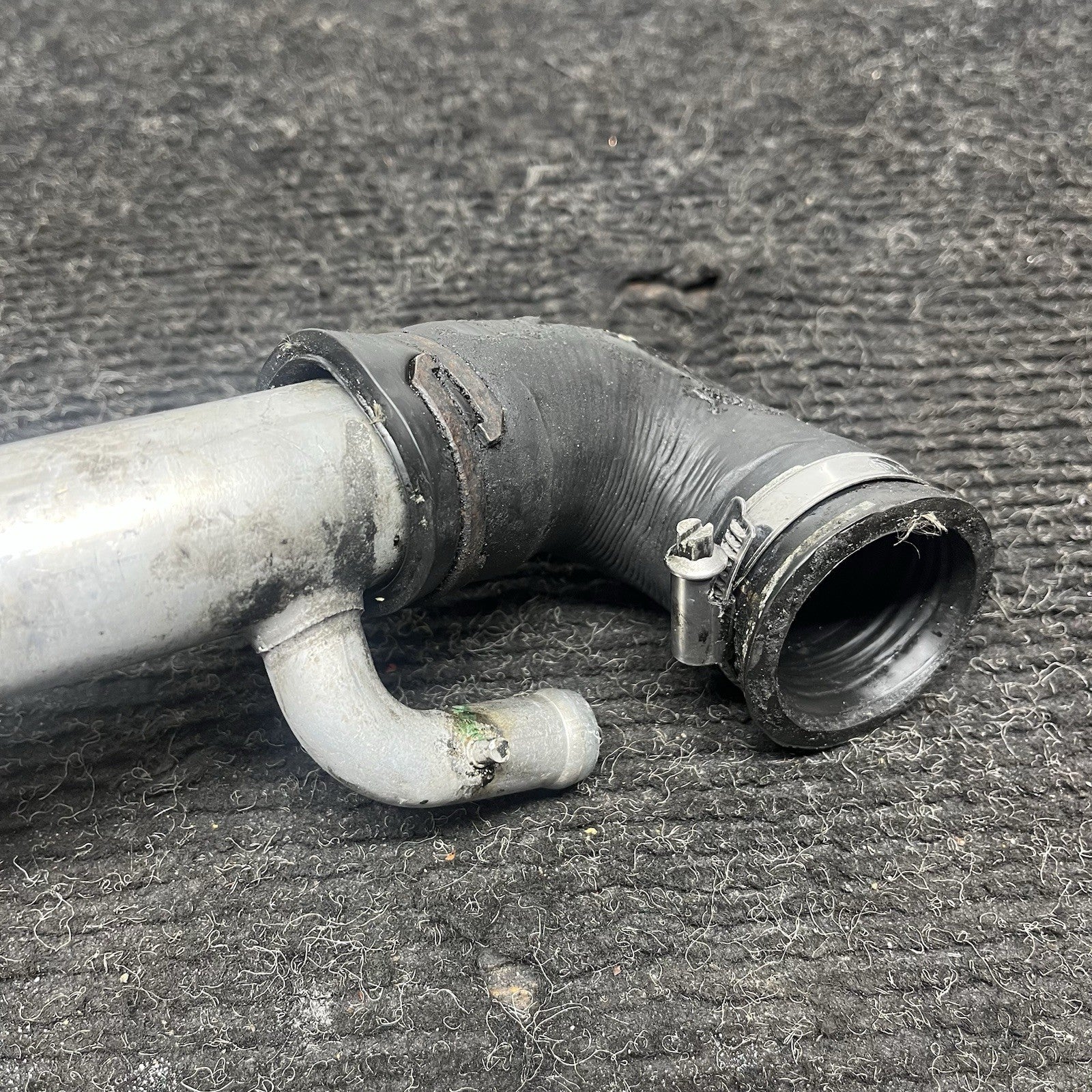 ☑️ 2011-2013 BMW X5 35IX E70 - Coolant Water HOSE / LINE / PIPE 7584630