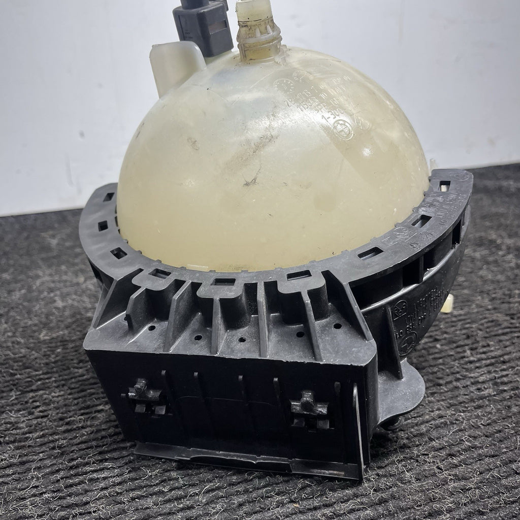 ☑️ 2012-2016 BMW 328xi F30 OEM 2.0 N20 Engine Coolant Reservoir Oveflow 7642159