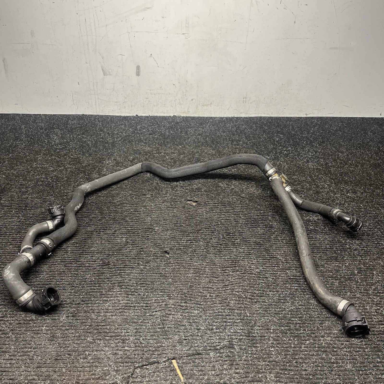 ☑️ 08-14 BMW E70 E71 X5 X6 35i N55 Engine Lower Radiator Coolant Hose Pipe OEM