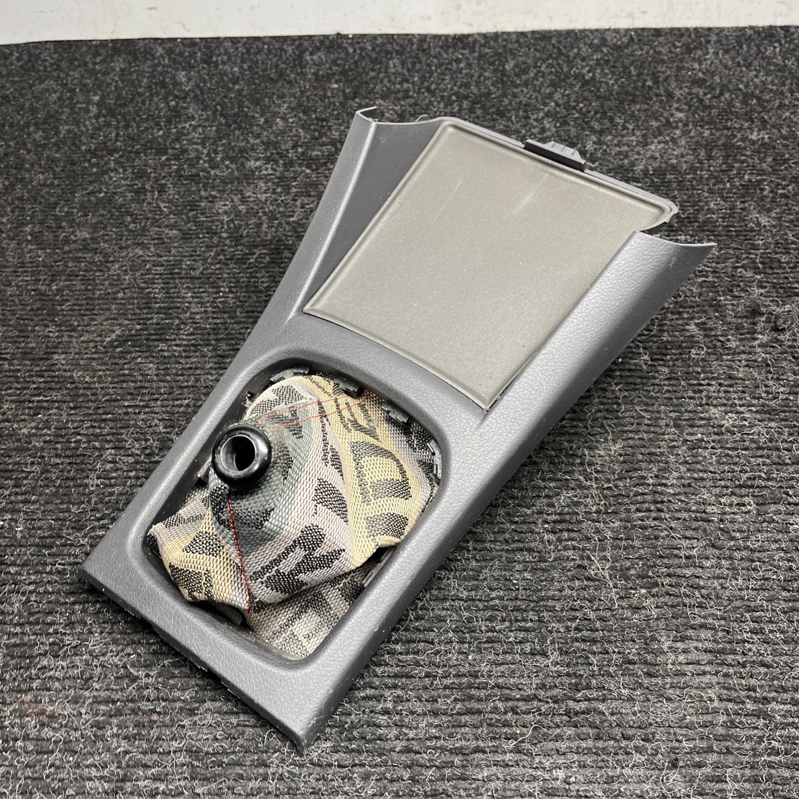 ☑️ 2008-2014 Subaru Impreza WRX Shifter Boot Surround Trim Bezel OEM 08-14