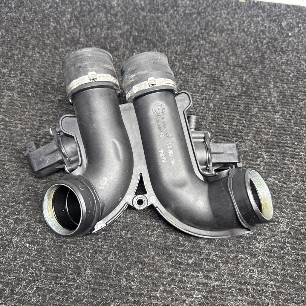 ☑️ OEM 2008 - 2014 BMW E70 E71 X5M X6M AIR INTAKE MANIFOLD TUBE CHARGE PIPE