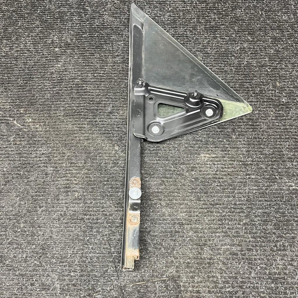 ☑️ 13-20 Scion FRS Subaru BRZ Driver Left Door Corner Glass SU003G0011 OEM