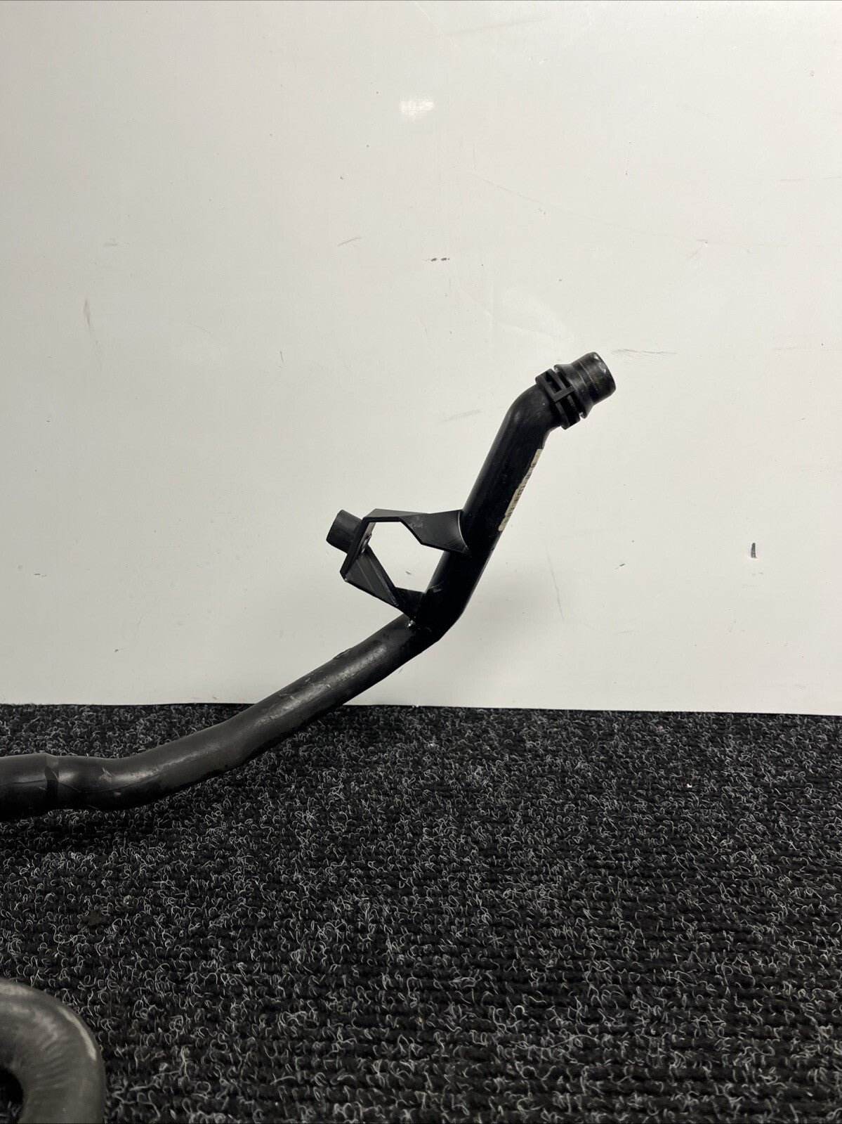 ☑️ OEM BMW E90 E92 E93 N54 RWD AT Thermostat Hose  Coolant Return Pipe Line
