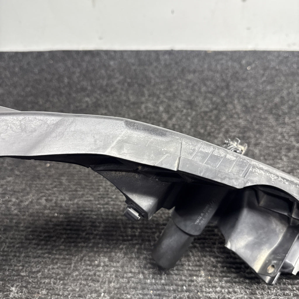 ☑️ 09-11 BMW E90 E91 LCI Front Left Driver Headlight Arm Bracket Mount Plastic