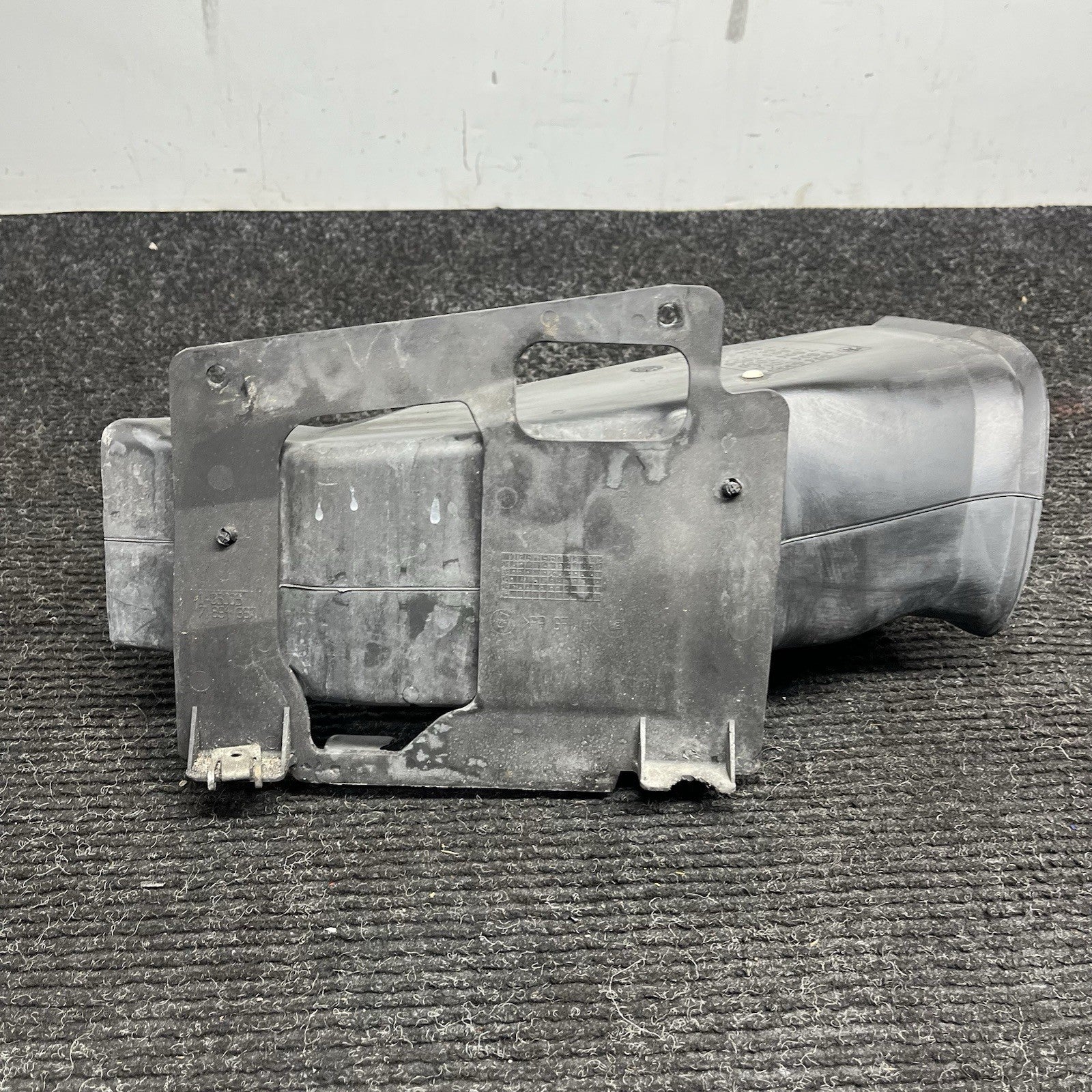 ☑️ 01-06 OEM BMW E46 325Ci 330Ci Coupe Convertible Left Driver Air Brake Duct