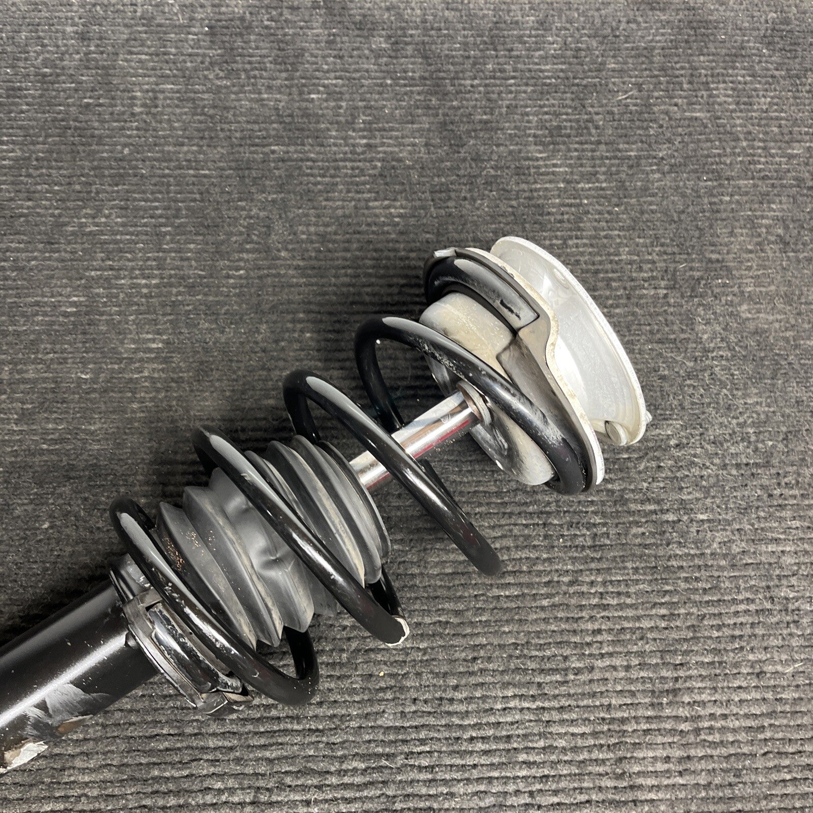 ☑️ 08-13 OEM BMW E88 Convertible 135 Front Driver Side M SPORT Strut 76k