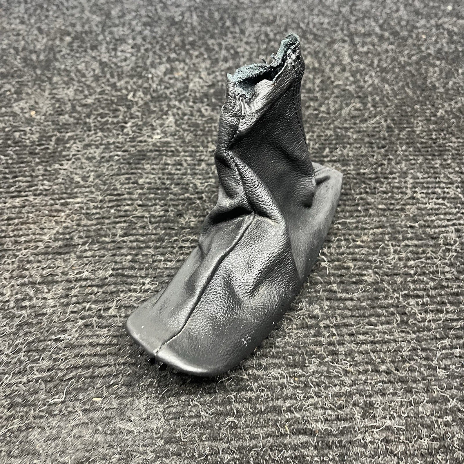 ☑️ 06-13 OEM BMW E82 E90 E92 E93 328 335 Hand Brake Boot