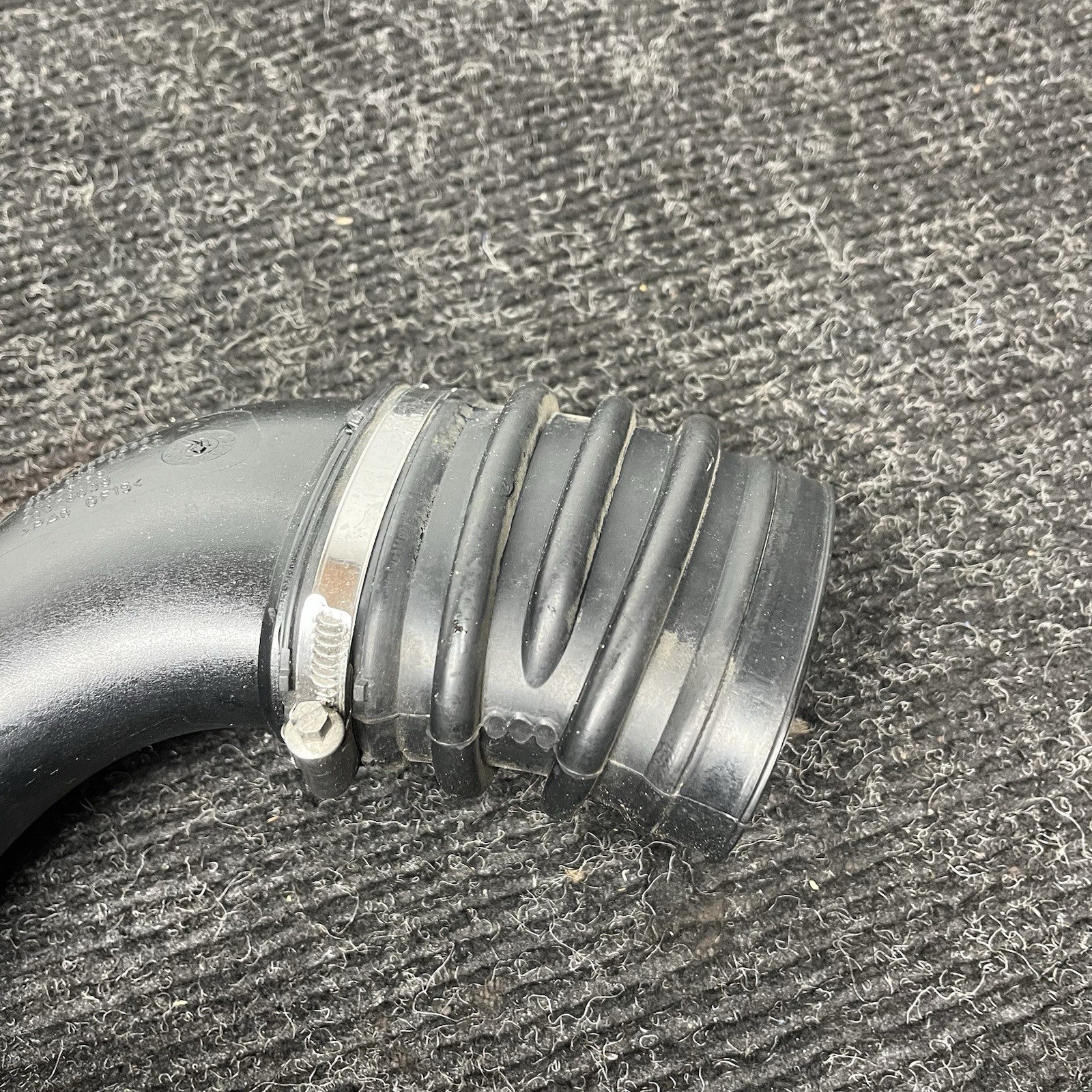 ☑️ 11-13 BMW E90 E92 E93 335i N55 AIR INTAKE INLET TUBE PIPE TURBO 7599286 OEM