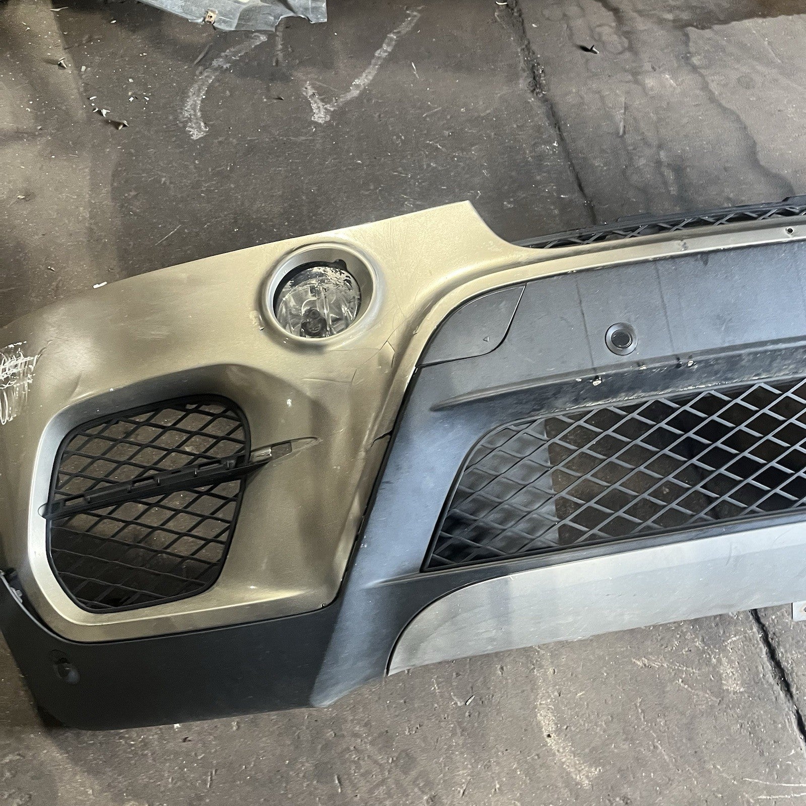 ☑️ 2011-2013 BMW X5 E70 Front Bumper Cover Bronze Metallic