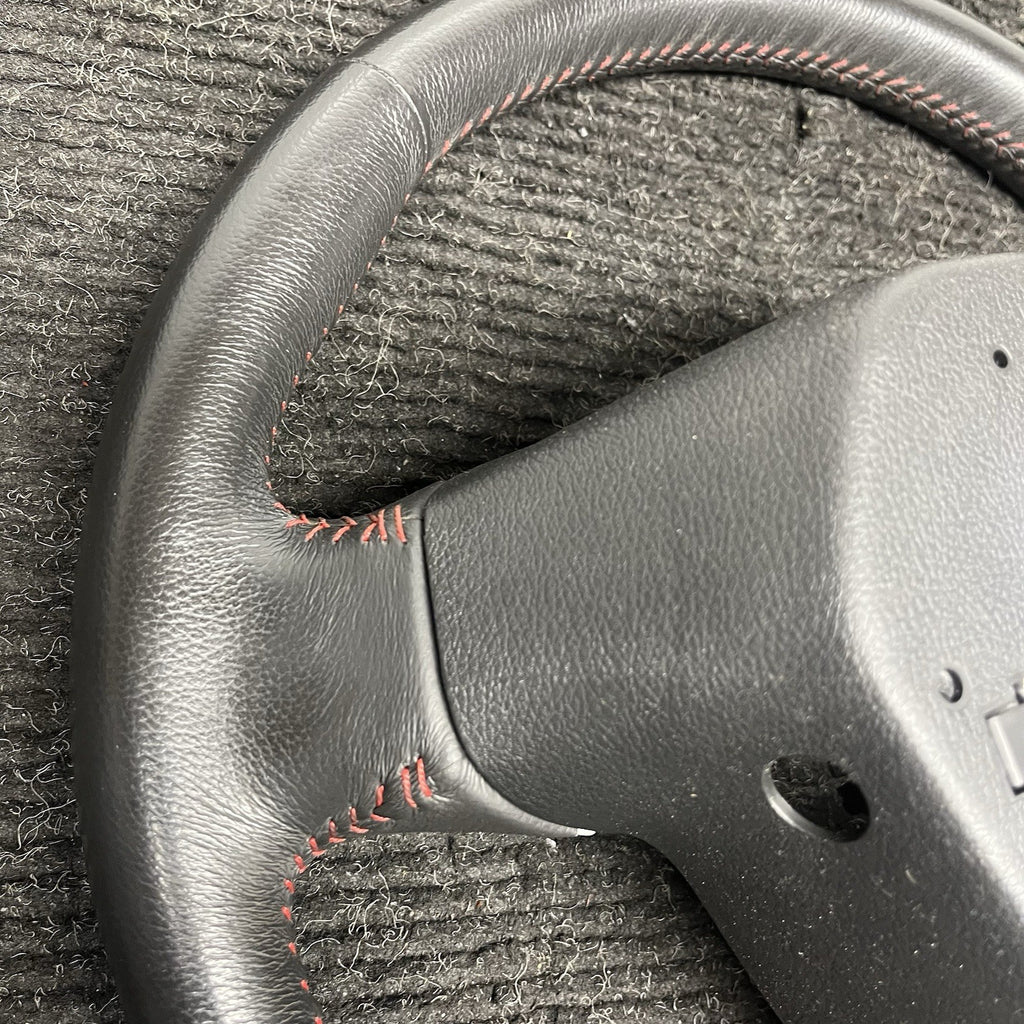 ☑️ 2008-2011 Subaru Impreza Black Rubber Steering Wheel w/ Cruise Control OEM
