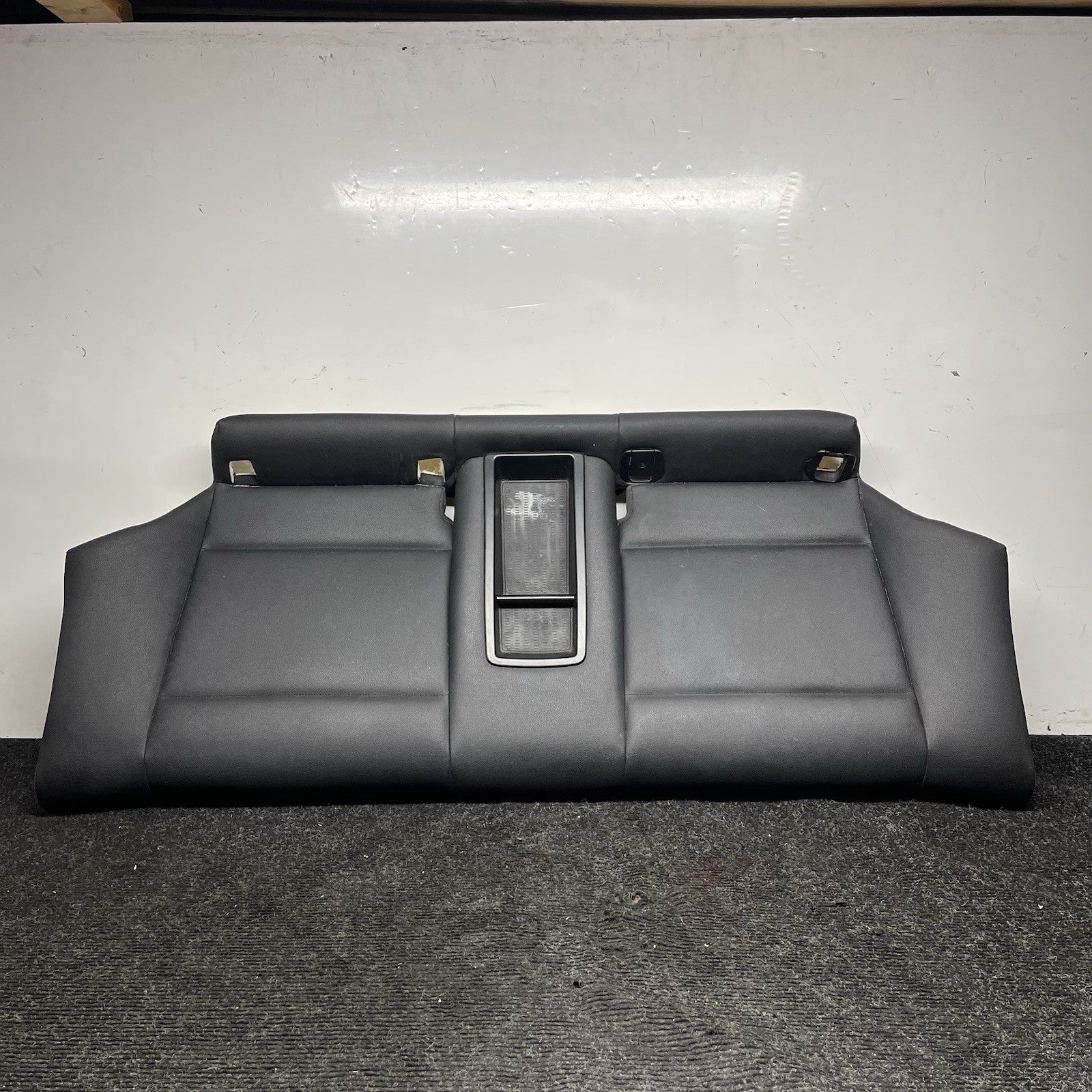 ☑️ 08-13 OEM BMW E82 E88 128 135 Rear Seat Lower Cushion Leather Boston Black