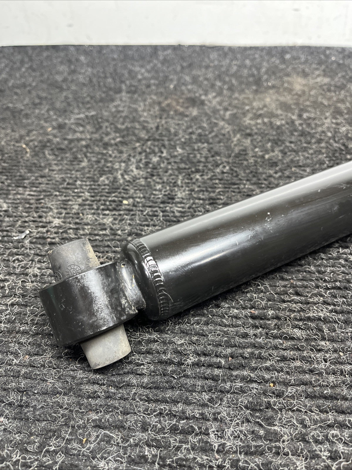☑️ 12-17 BMW F30 RWD 3 Series Rear Left or Right Shock Absorber Strut OEM