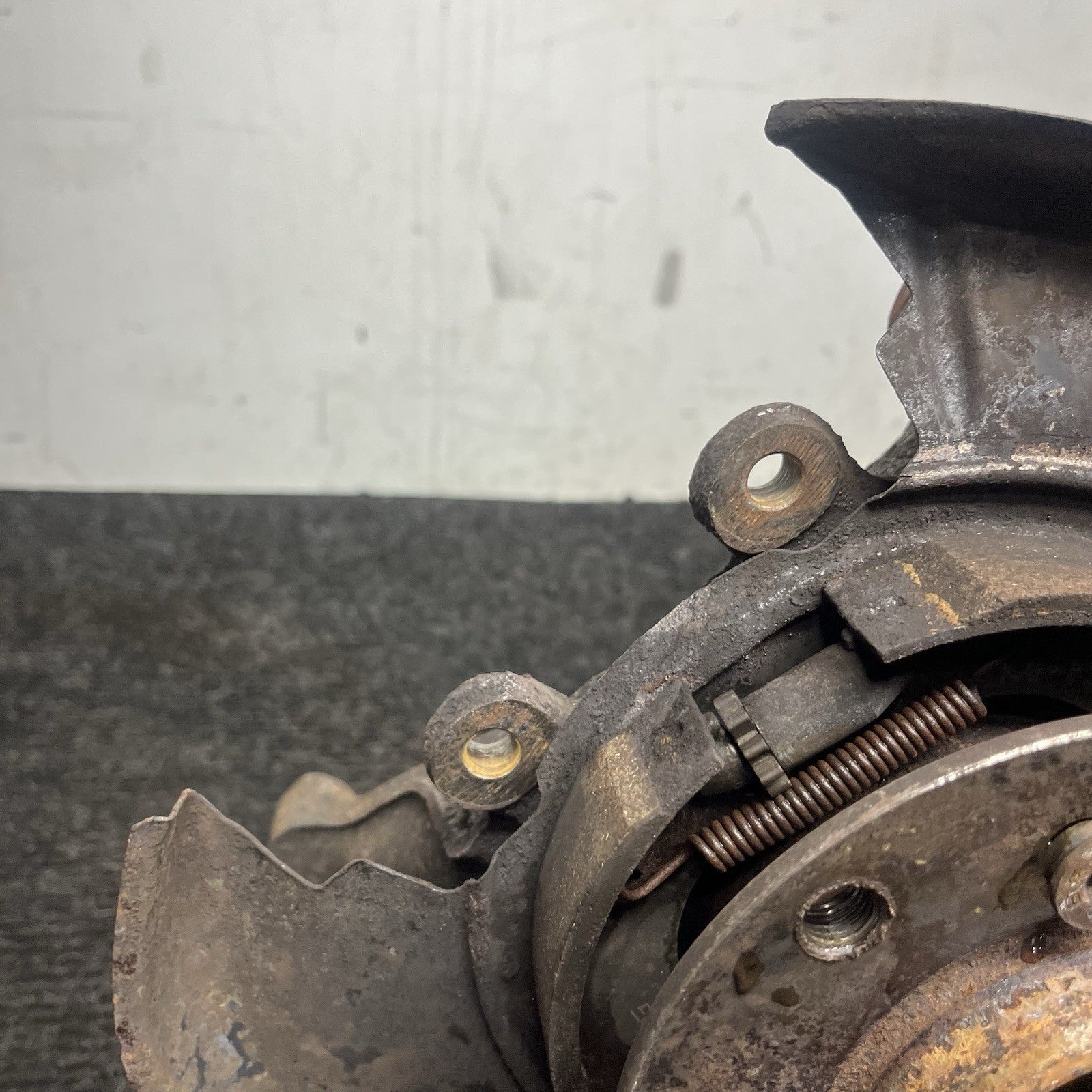 ☑️ 91-99 BMW E36 323 325 328 Rear Right Trailing Arm Wheel Hub Axle Assembly OEM