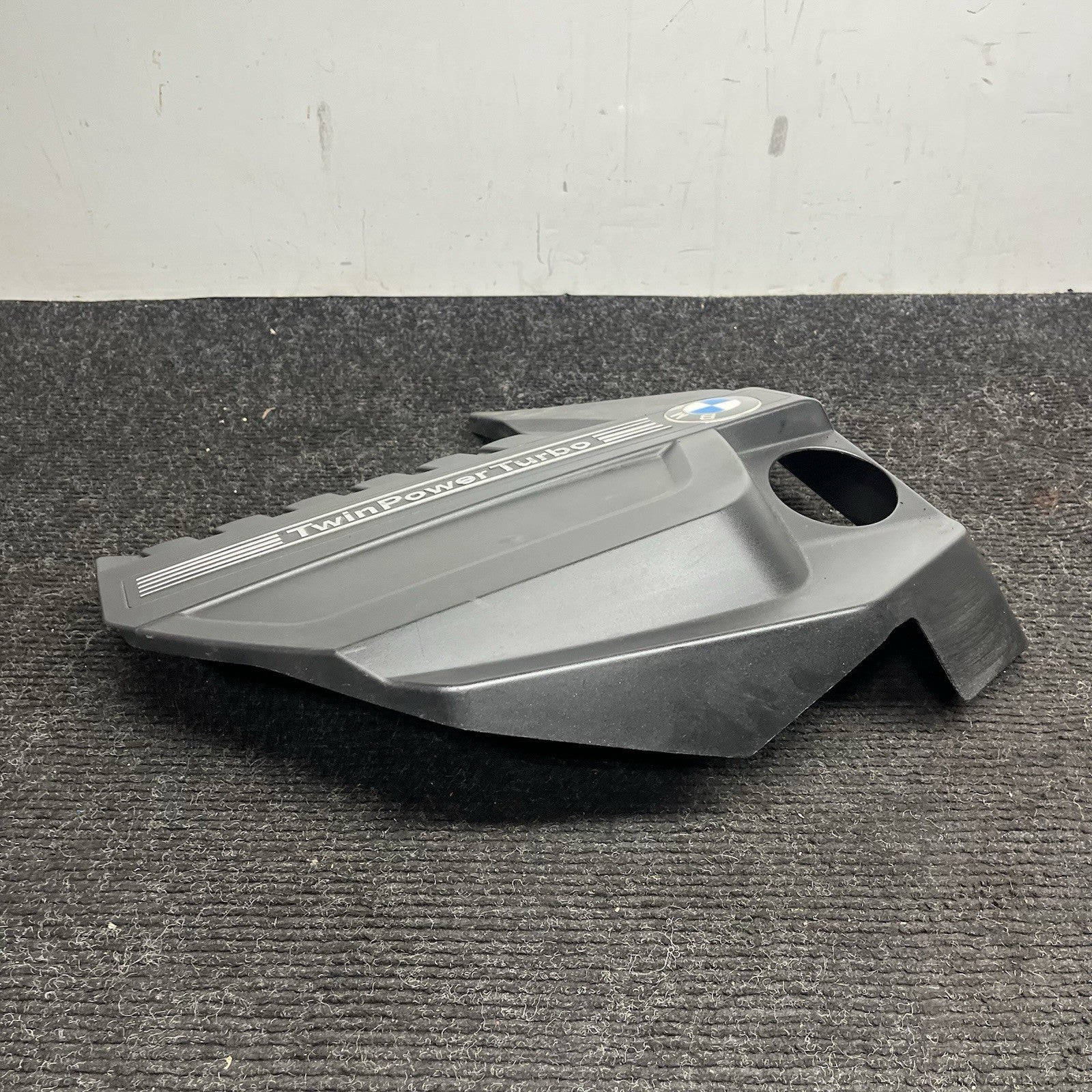 ☑️ BMW E70 X5 N55B30A Engine Cover 7607447