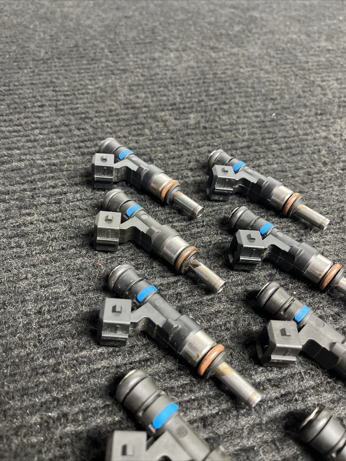 ☑️ 2008-13 OEM BMW E90 E92 E93 M3 S65 Fuel Injector Set (8) - 13647838440