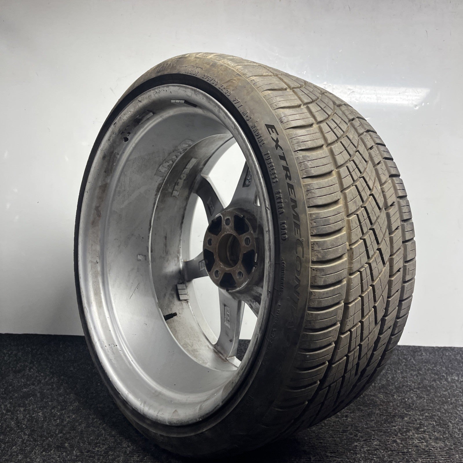 ☑️ ONE Vossen CV3 Silver Wheel W/TIRE & Cap 20x10.5 et30 5x112
