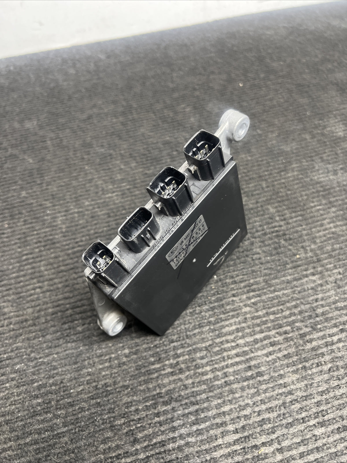 ☑️ 2013 OEM Subaru BRZ Scion FRS fuel injection module 22635-JB000