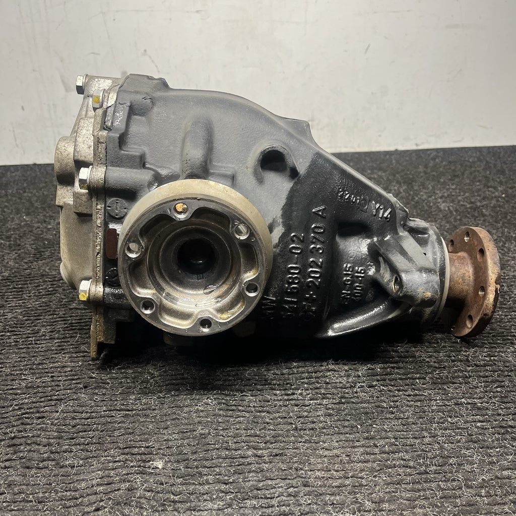 ☑️ 2007-2013 BMW 328i Rear Differential Carrier 3.73 Ratio 33107566179 OEM
