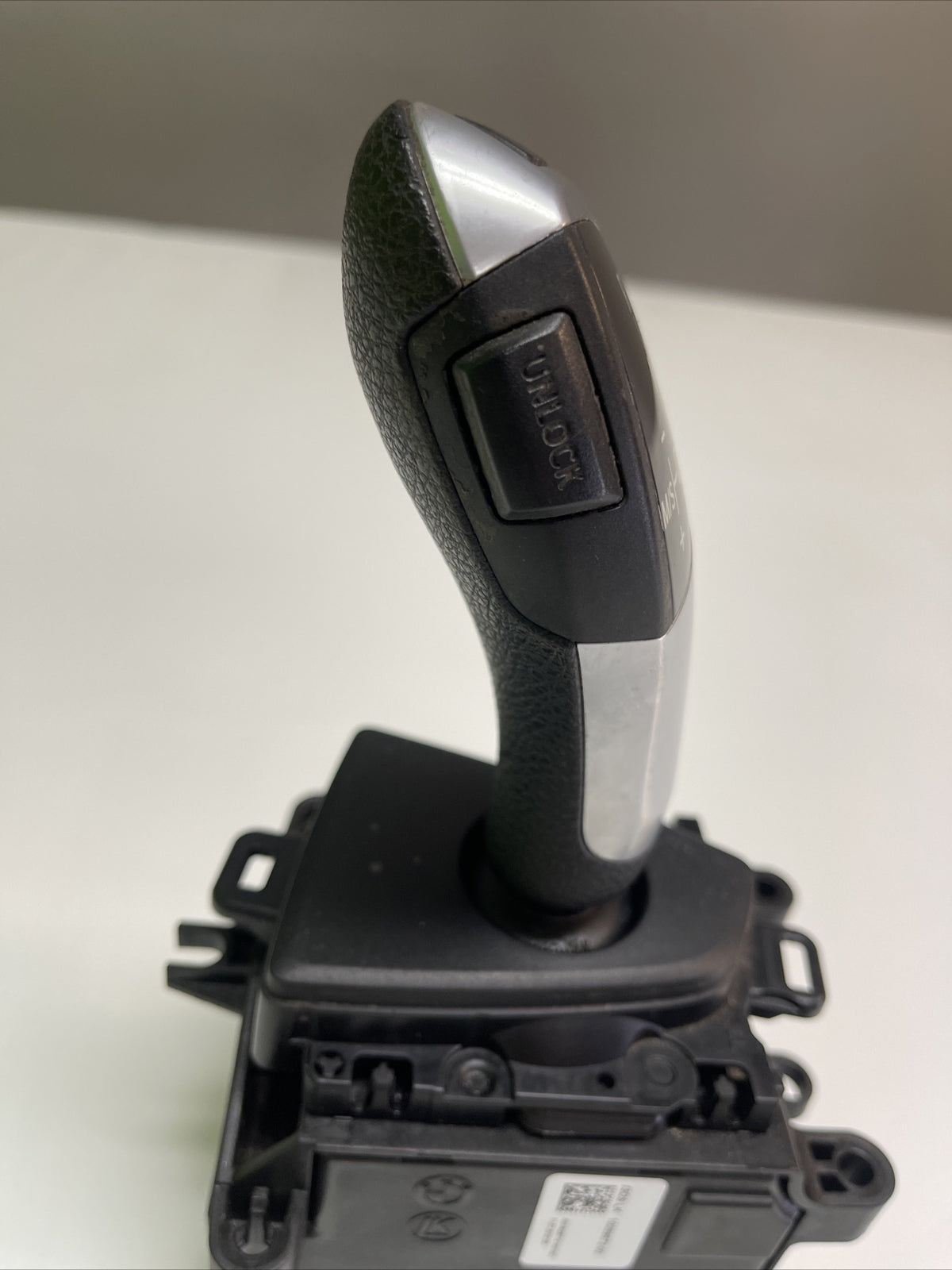 12-2019 BMW F22 F30 F31 F32 228 328 335 430 AUTOMATIC GEAR SHIFTER SELECTOR OEM