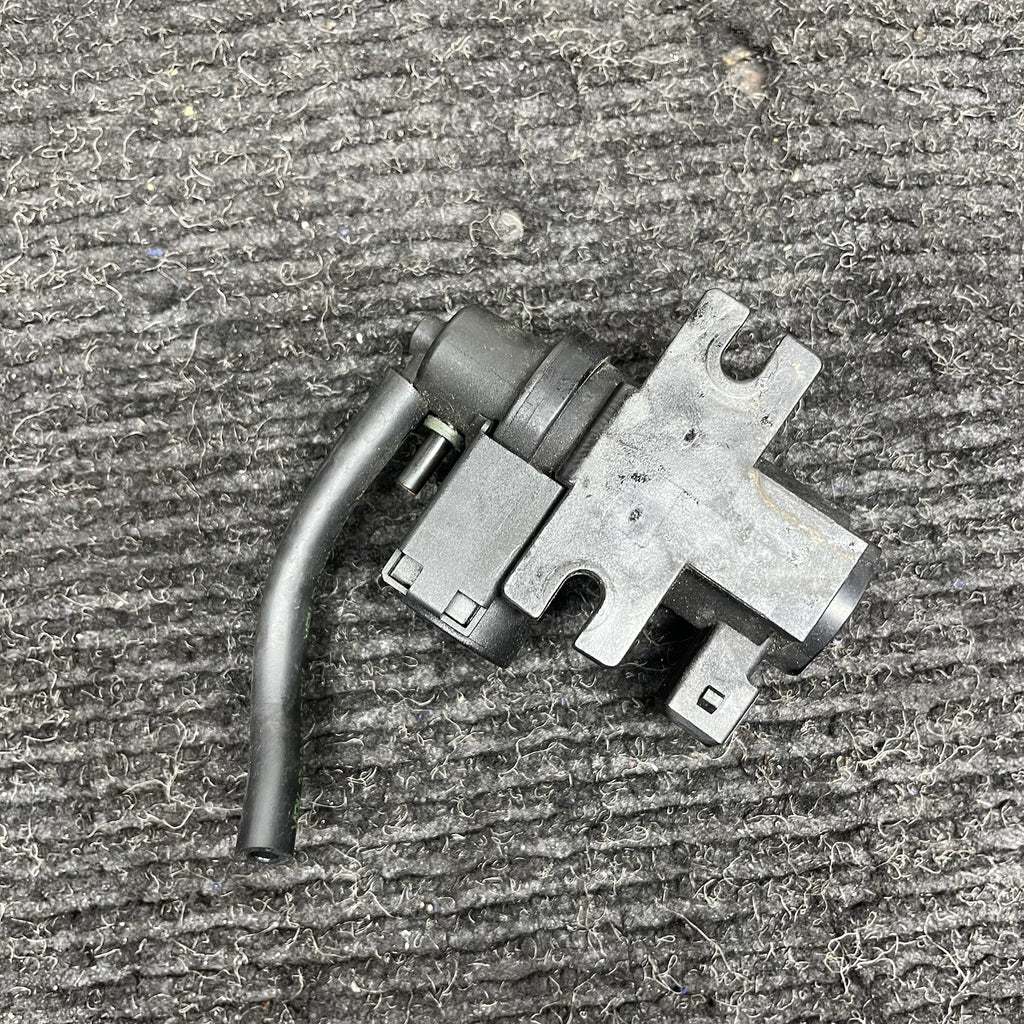 ☑️ OEM BMW E82 E92 F30 F10 Turbo Charger Air Pressure Boost Solenoid Valve N55