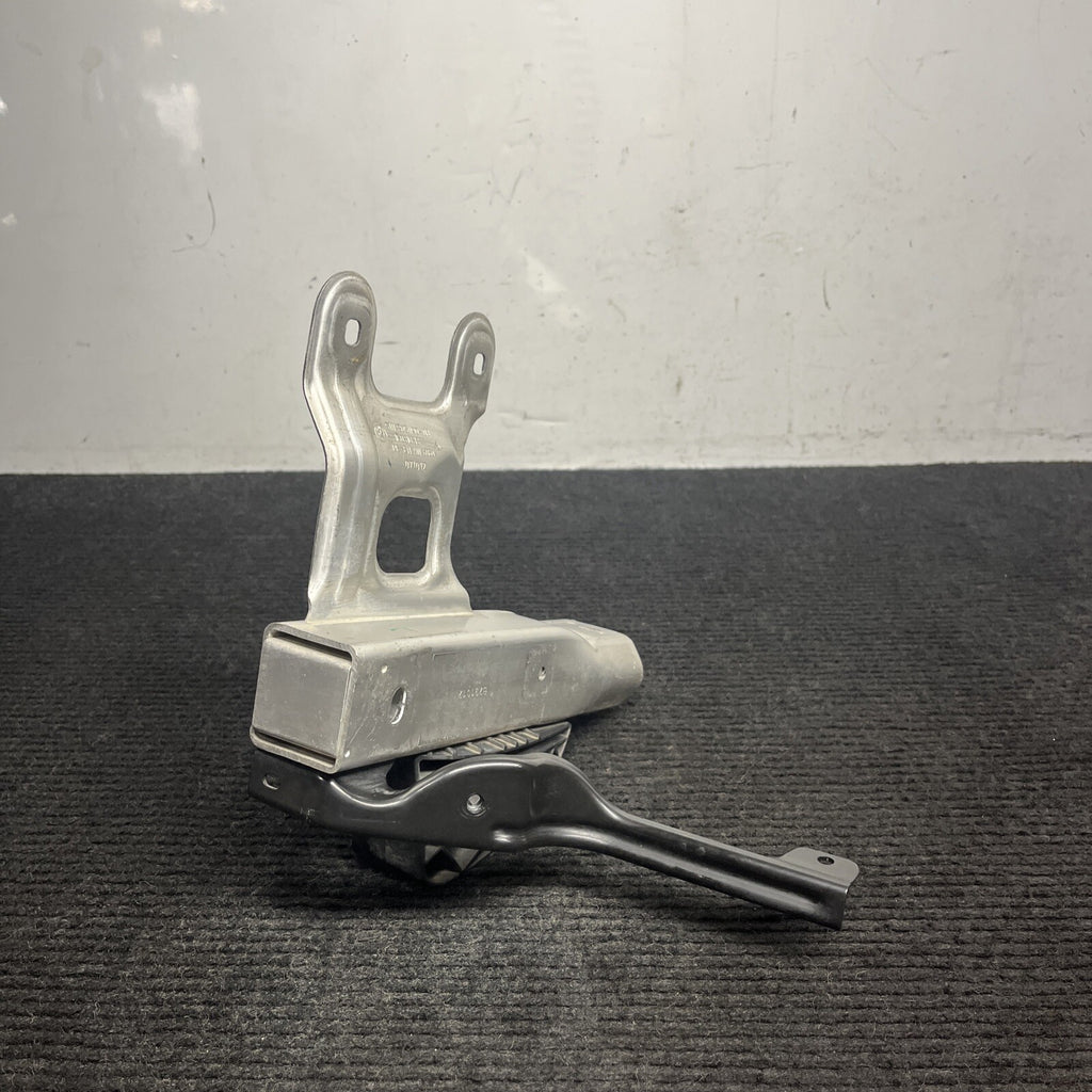 ☑️ OEM BMW F22 F30 F32 F36 Front Right Lower Deformation Bracket Assembly