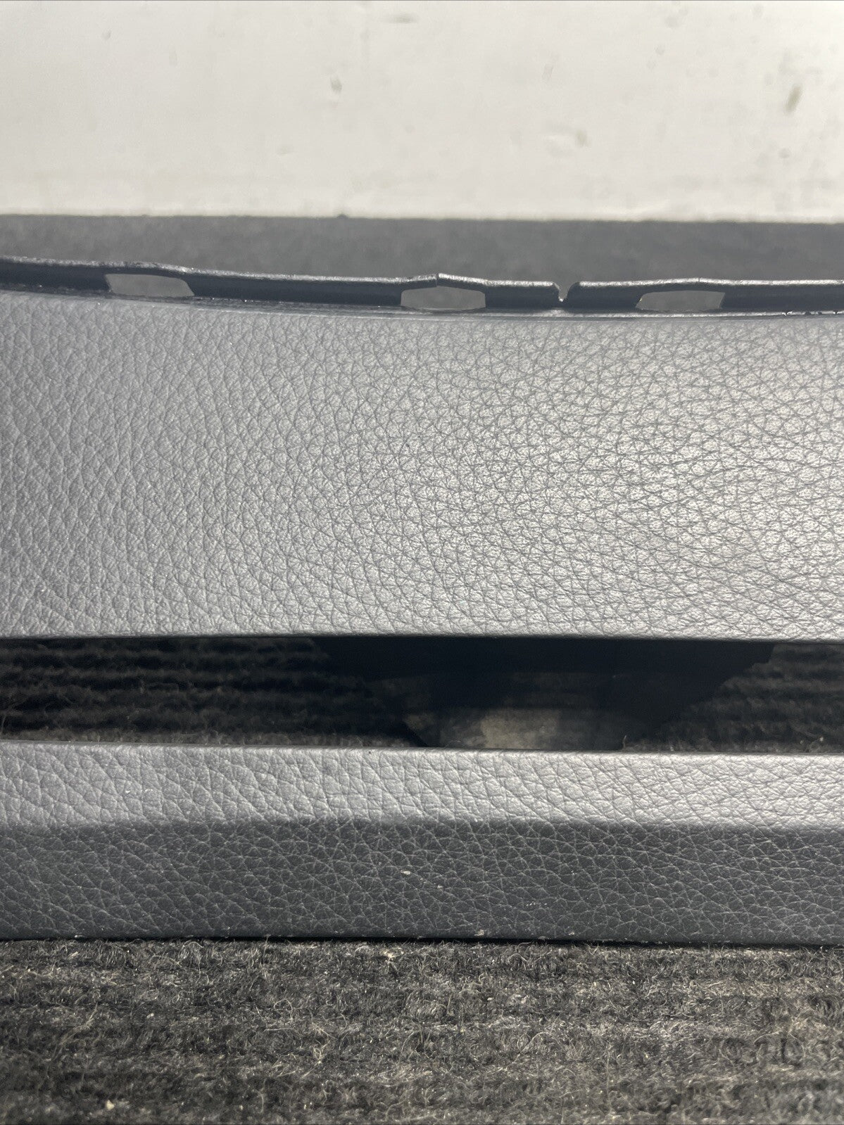 ☑️ 2006-2010 BMW M5 E60 CENTER CONSOLE UNDER PANEL TRIM OEM - 7906380