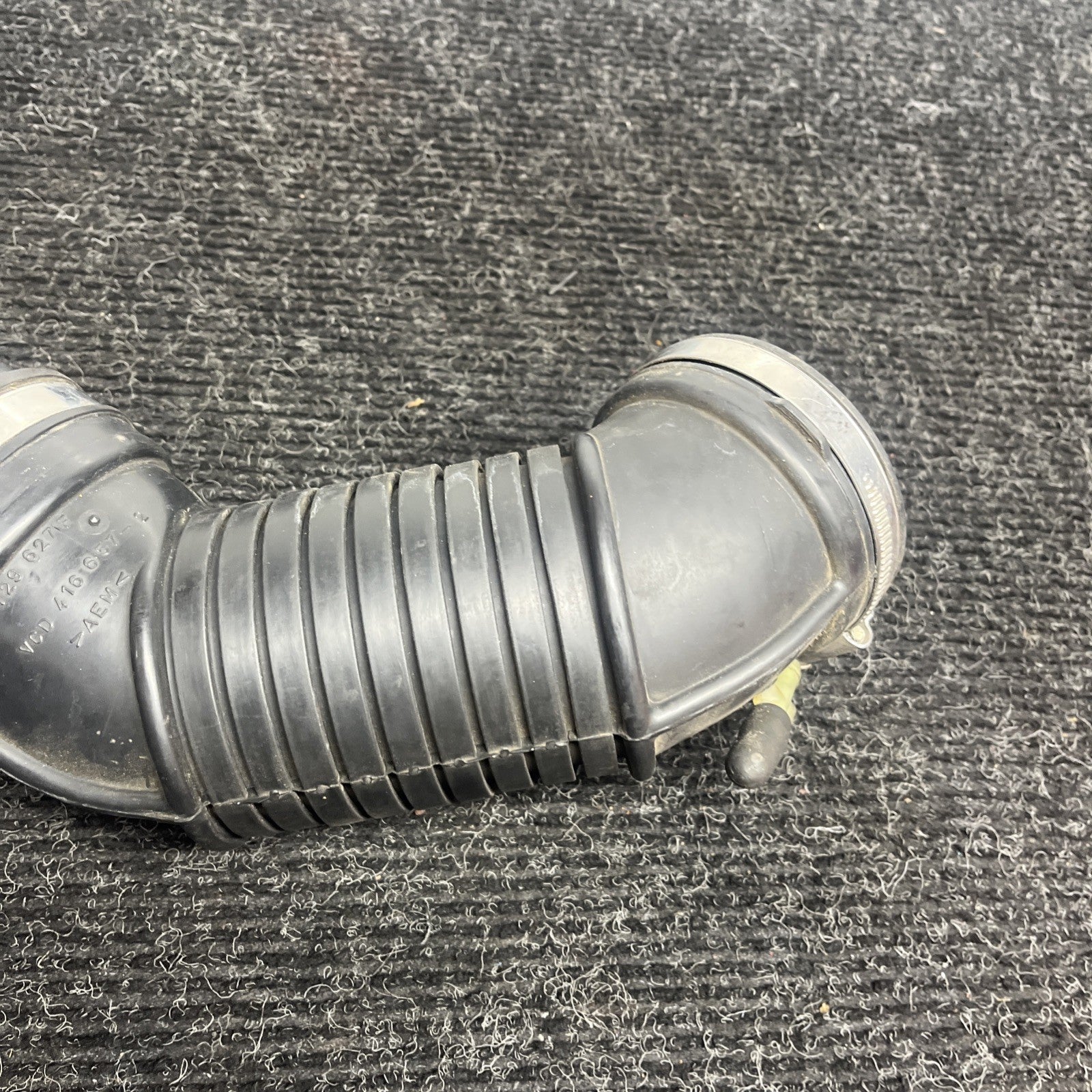 ☑️ 04-09 OEM Audi S4 4.2 Intake Throttle Body Hose Duct Tube W/ MAF and Filter