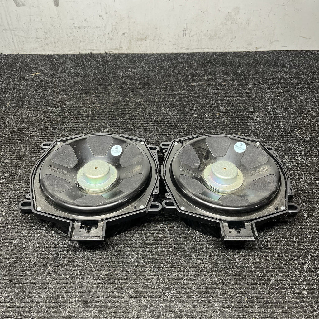 ☑️ 2011-2014 BMW X3 X5 Floor Speaker Subwoofer Pair 65139218695 OEM