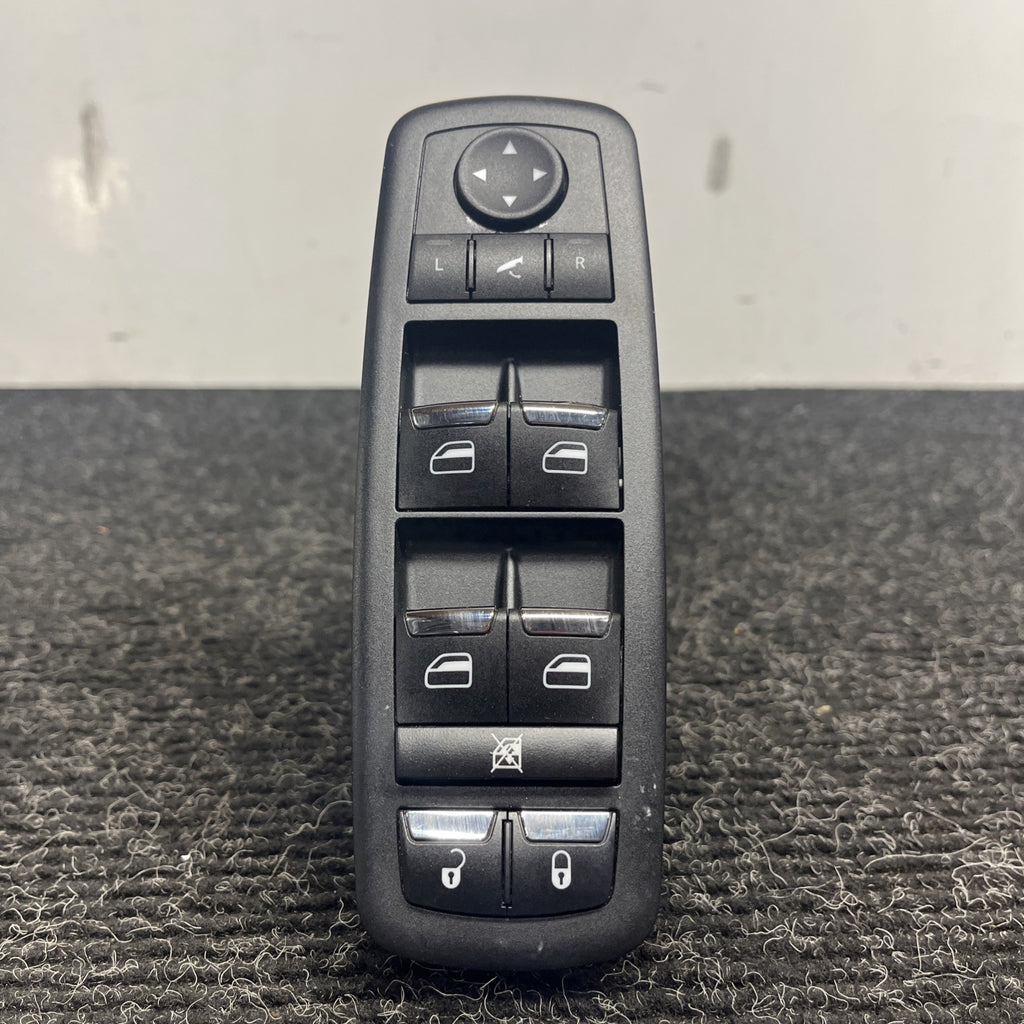 ☑️ 14-24 Maserati Ghibli Front Left Door Window Switch Control Module OEM