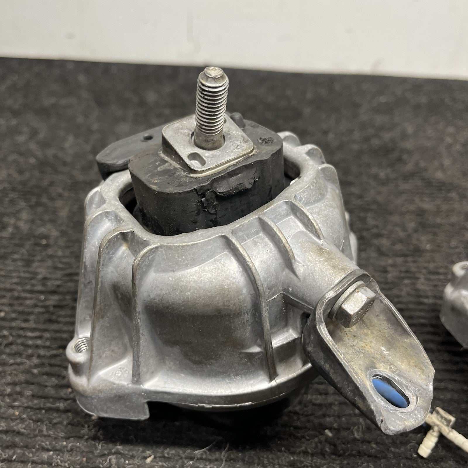 ☑️ 2009-2011 BMW 335d M57 Diesel Engine Motor Mount Left Right Pair OEM