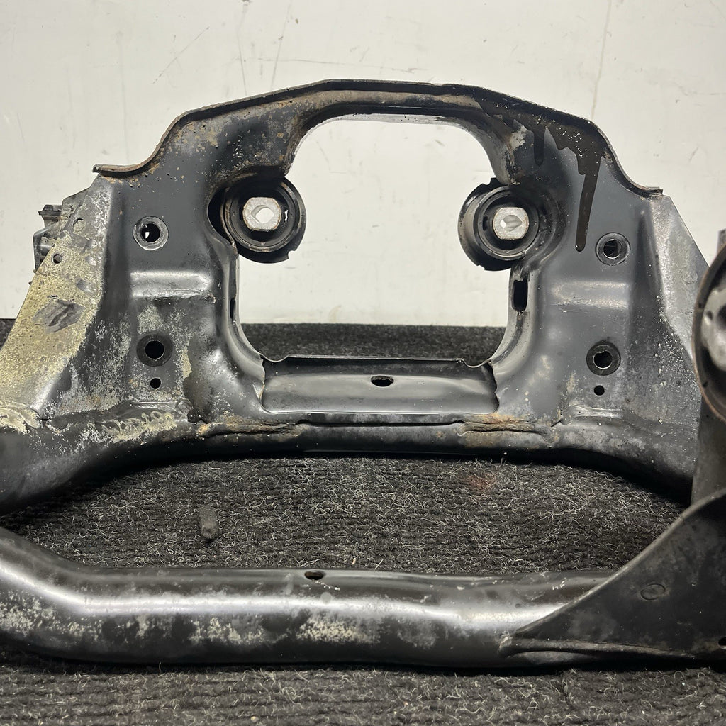 ☑️98-06 BMW E46 3 Series Rear Lower Axle Subframe Crossmember Carrier Cradle OEM