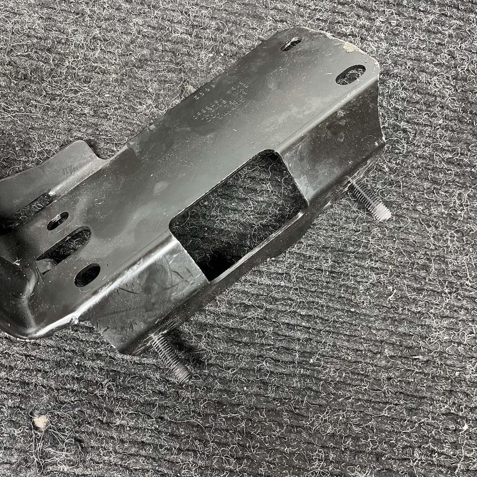 ☑️ 11-13 OEM BMW E92 E93 335is Radiator Support Left Driver Plate Bracket Mount