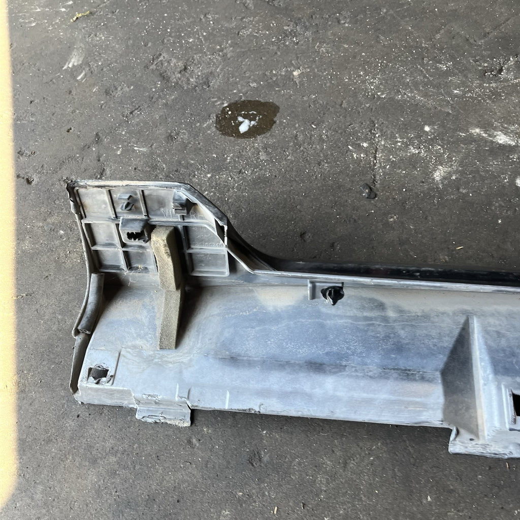 ☑️ 2008-2014 Subaru Impreza WRX OEM Factory RH Passenger Right Side Skirt