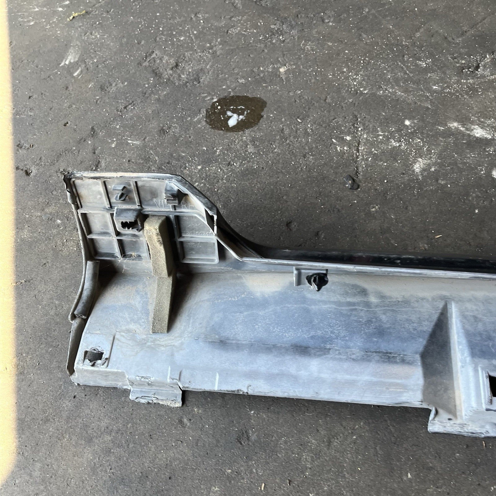 ☑️ 2008-2014 Subaru Impreza WRX OEM Factory RH Passenger Right Side Skirt