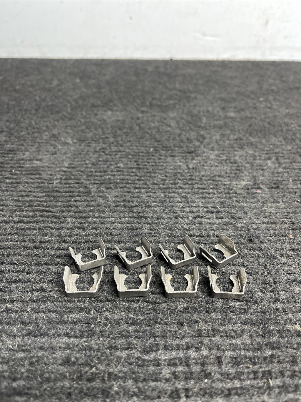 ☑️ For BMW E92 OEM M3 FUEL INJECTOR CLIPS SET OF 8 N/A S65 V8 E90 E93