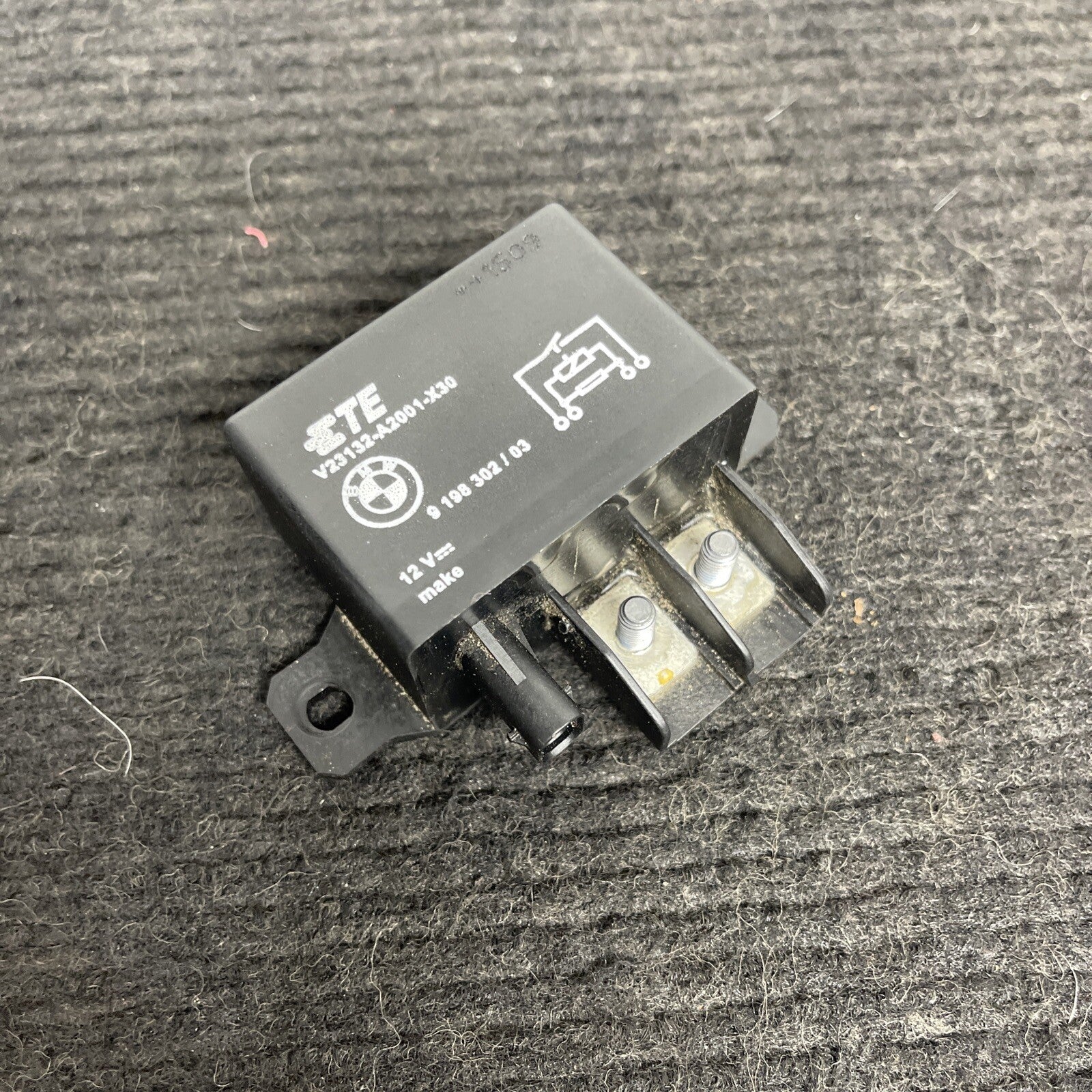 OEM BMW F10 F13 F02 F15 F16 F30 F32 F06 F80 F82 M3 M4 M6 Cooling Fan Relay 130A