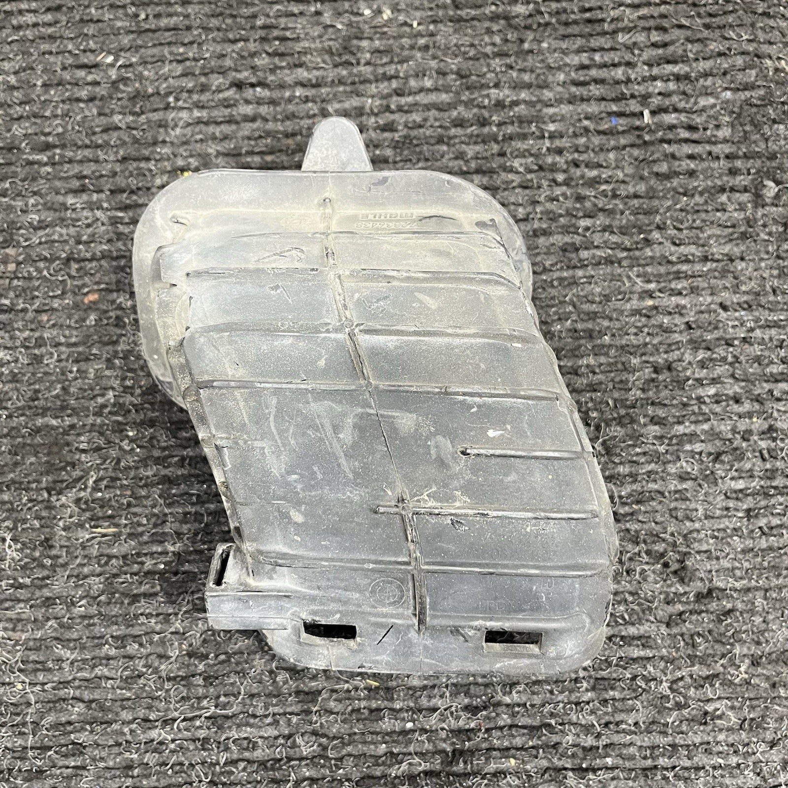 ☑️ 2011-2017 BMW 3 F30 F35 F31 Brake Air Duct 72336438 OEM