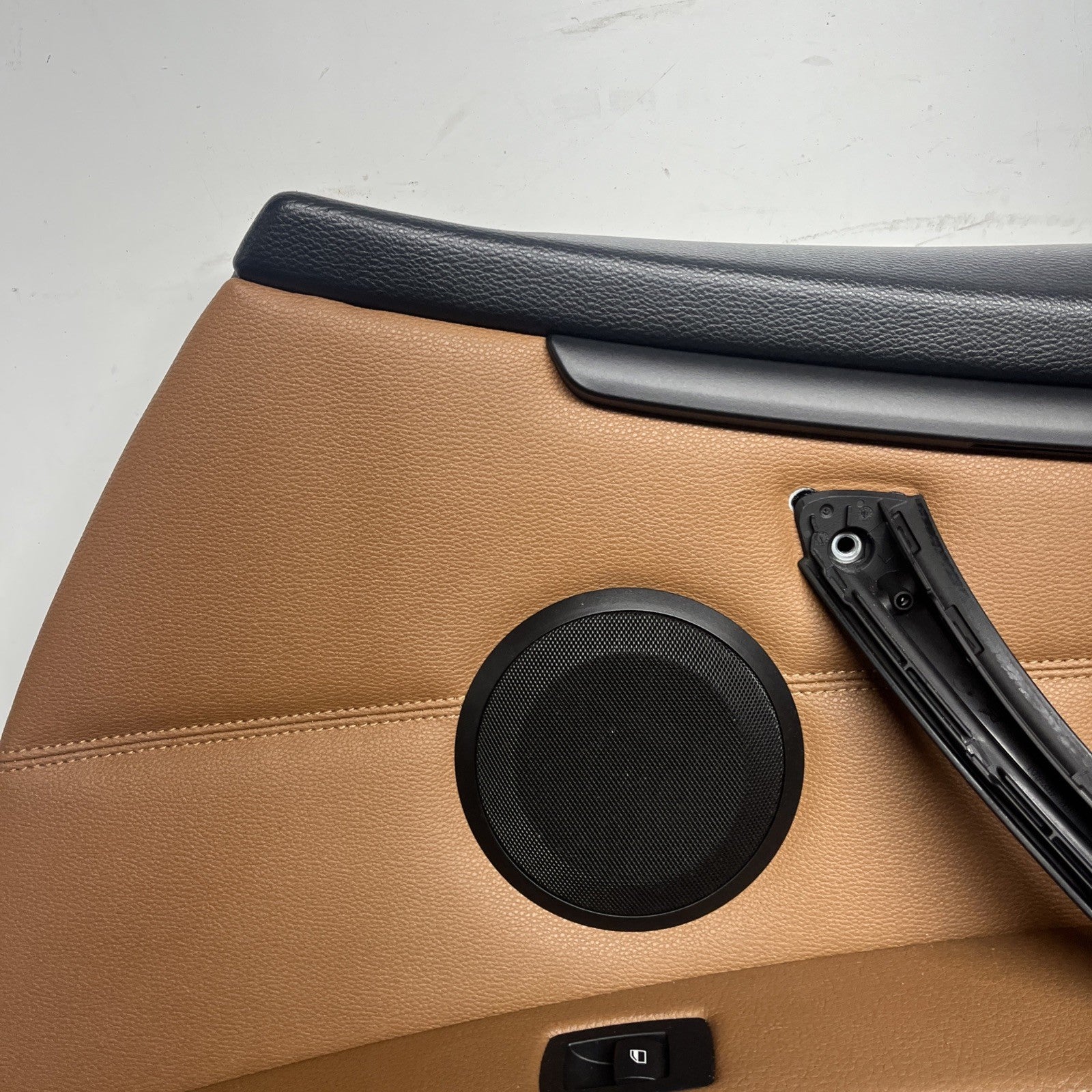 ☑️ 07-13 OEM BMW E93 E92 Front Passenger Door Card Panels SADDLE BROWN LEATHER