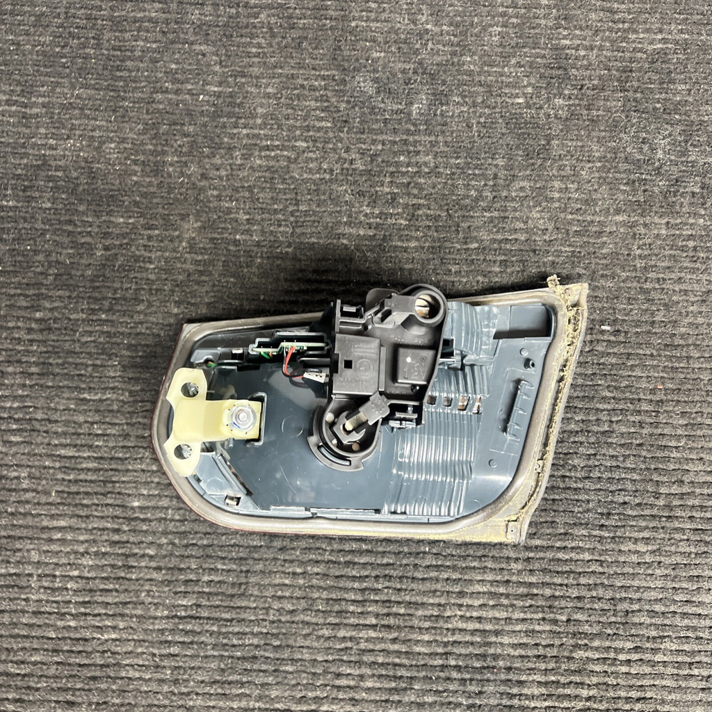 ☑️ 12 13 14 15 BMW F30 320I 328I 335I LEFT DRIVER INNER TAIL LIGHT LAMP OEM
